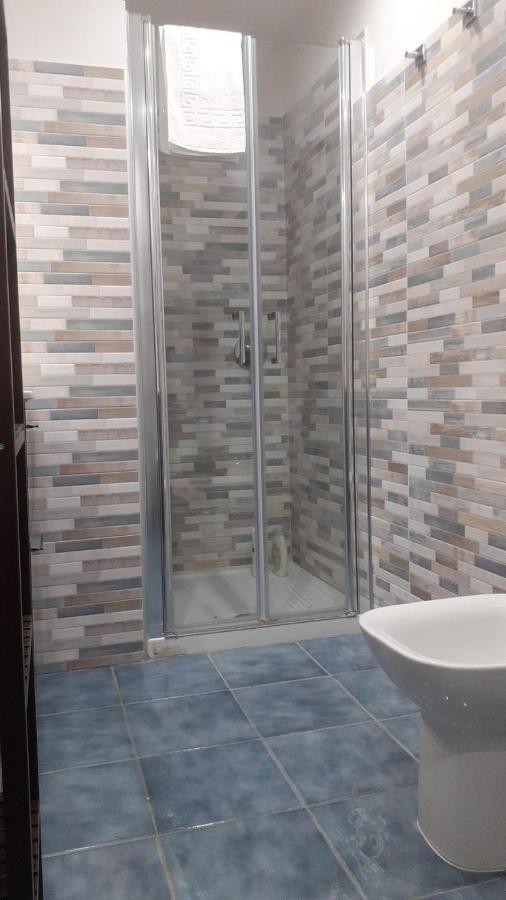Hotel New Little House Napoli Esterno foto